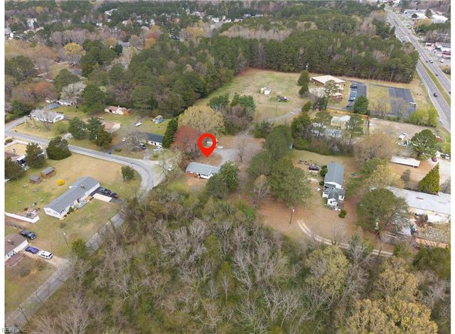 7013 Ashley ST, Hayes, VA 23072