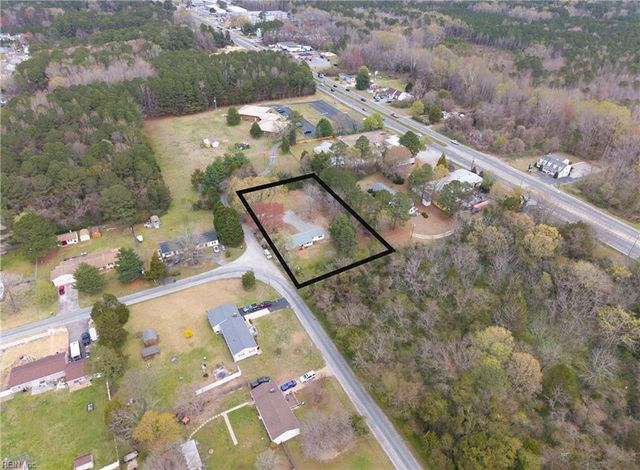 7013 Ashley ST, Hayes, VA 23072