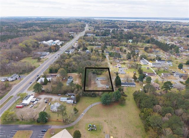 7013 Ashley ST, Hayes, VA 23072