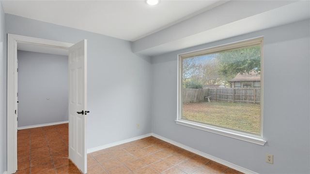 13811 Sunny Glen, San Antonio, TX 78217