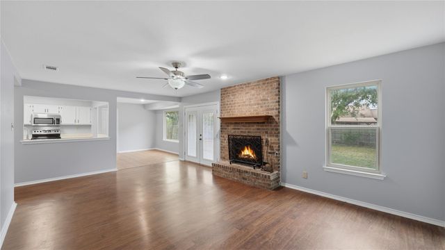 13811 Sunny Glen, San Antonio, TX 78217