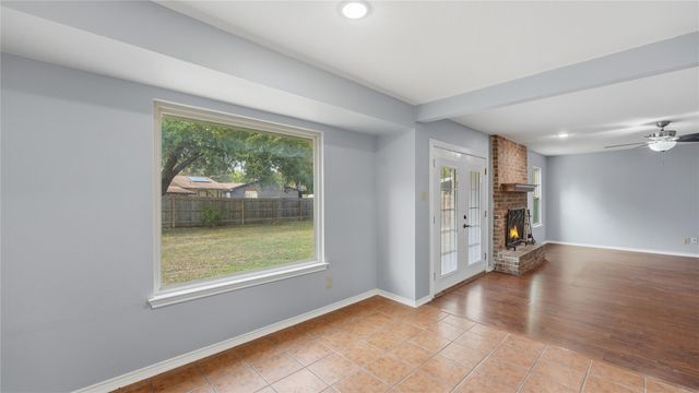 13811 Sunny Glen, San Antonio, TX 78217