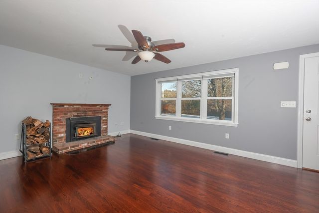 345 Cross St, Bridgewater, MA 02324