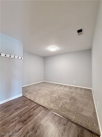 8603 Scenicview Drive, Broadview Heights, OH 44147