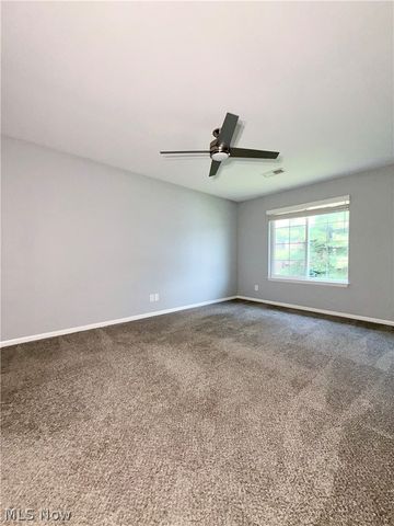 8603 Scenicview Drive, Broadview Heights, OH 44147
