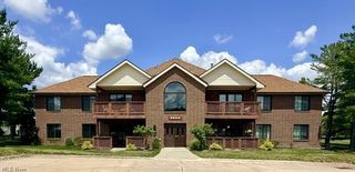 8603 Scenicview Drive, Broadview Heights, OH 44147