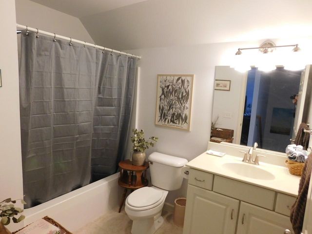 233 Day Lane, Williston, VT 05495