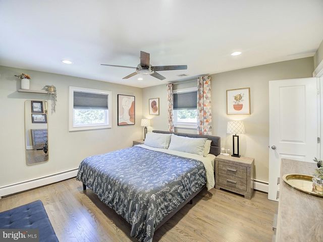 1214 BEAR TAVERN RD, Titusville, NJ 08560
