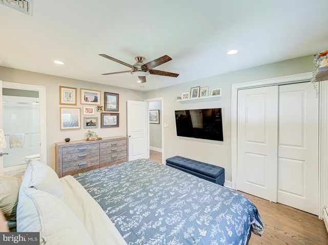 1214 BEAR TAVERN RD, Titusville, NJ 08560