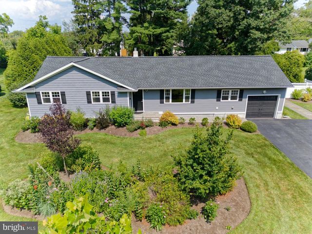 1214 BEAR TAVERN RD, Titusville, NJ 08560