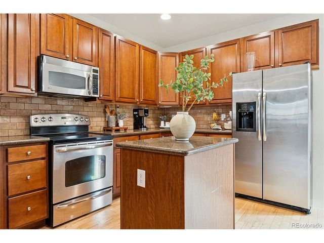 22735 E Ottawa Pl, Aurora, CO 80016