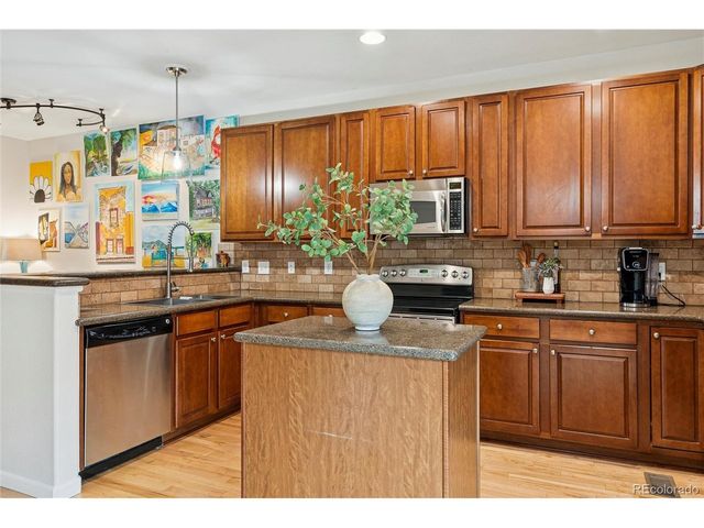 22735 E Ottawa Pl, Aurora, CO 80016