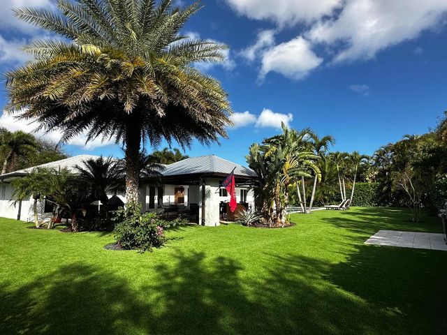 16 SE Turtle Creek Drive, Jupiter, FL 33469