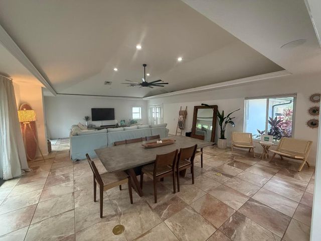 16 SE Turtle Creek Drive, Jupiter, FL 33469