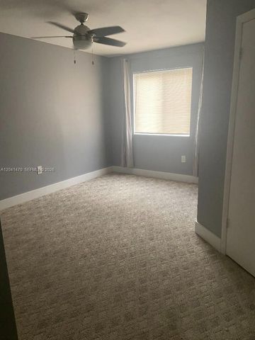 17515 NW 67th Ct G-22, Hialeah, FL 33015
