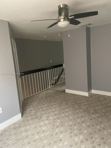 17515 NW 67th Ct G-22, Hialeah, FL 33015