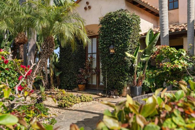 417 El Sueno, Solana Beach, CA 92075