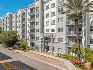 6001 SW 70th St 512, South Miami, FL 33143
