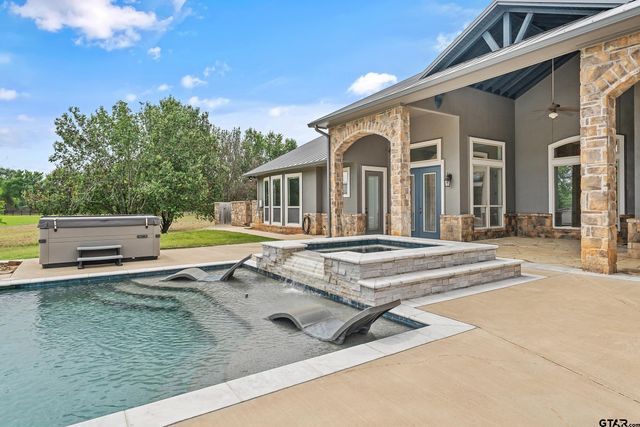 20389 County Road 178, Flint, TX 75762