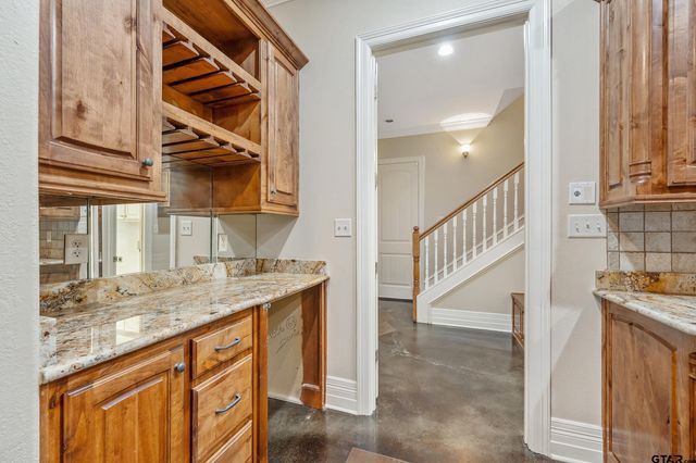 20389 County Road 178, Flint, TX 75762