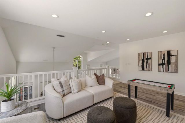 7042 Windward Court, San Jose, CA 95135