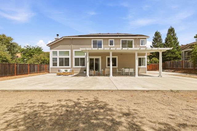 7042 Windward Court, San Jose, CA 95135