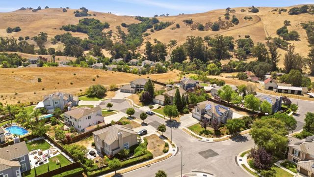 7042 Windward Court, San Jose, CA 95135