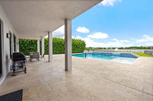 9475 Equus Circle, Boynton Beach, FL 33472