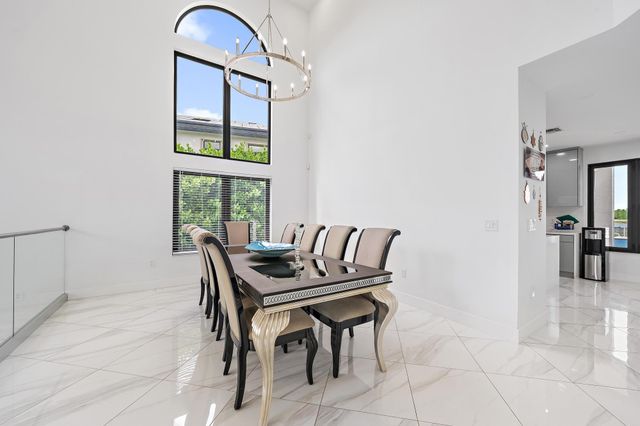 9475 Equus Circle, Boynton Beach, FL 33472