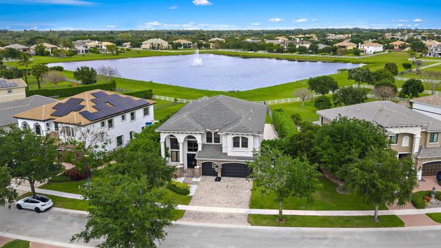 9475 Equus Circle, Boynton Beach, FL 33472