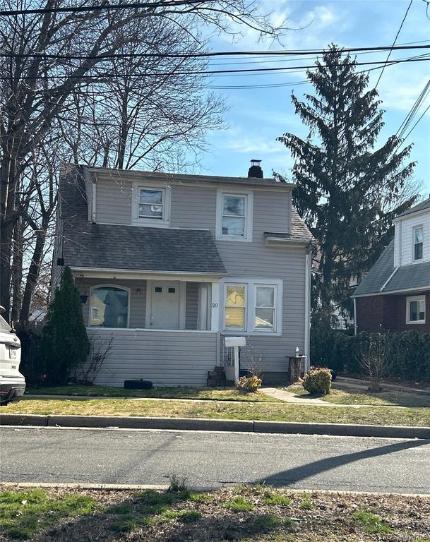 30 Pierson Avenue, Hempstead, NY 11550