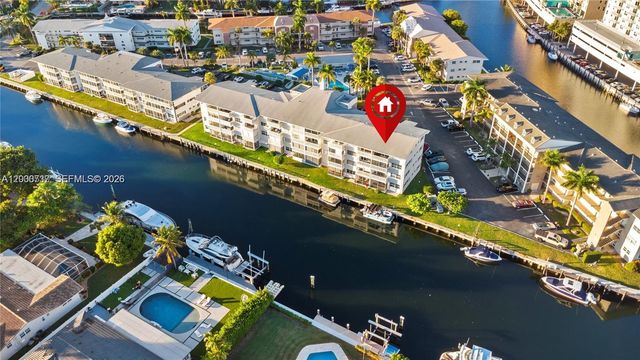 455 Paradise Isle Blvd 402, Hallandale Beach, FL 33009