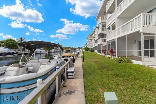 455 Paradise Isle Blvd 402, Hallandale Beach, FL 33009