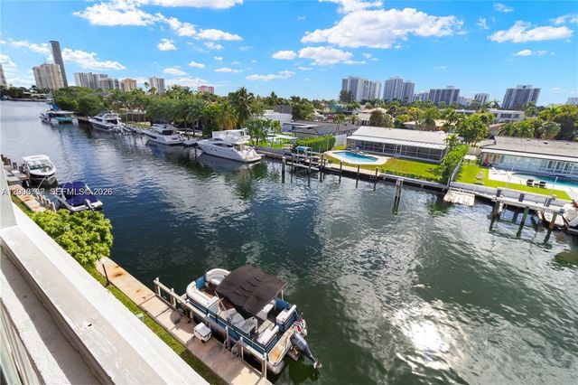 455 Paradise Isle Blvd 402, Hallandale Beach, FL 33009