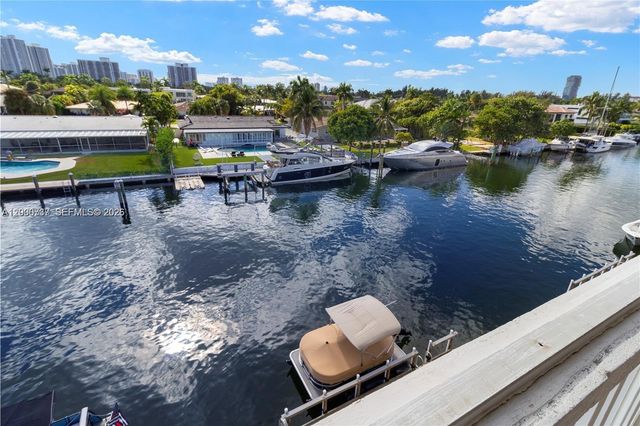 455 Paradise Isle Blvd 402, Hallandale Beach, FL 33009