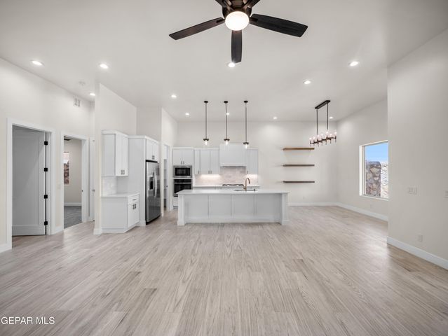 820 ACTON Street, Horizon City, TX 79928