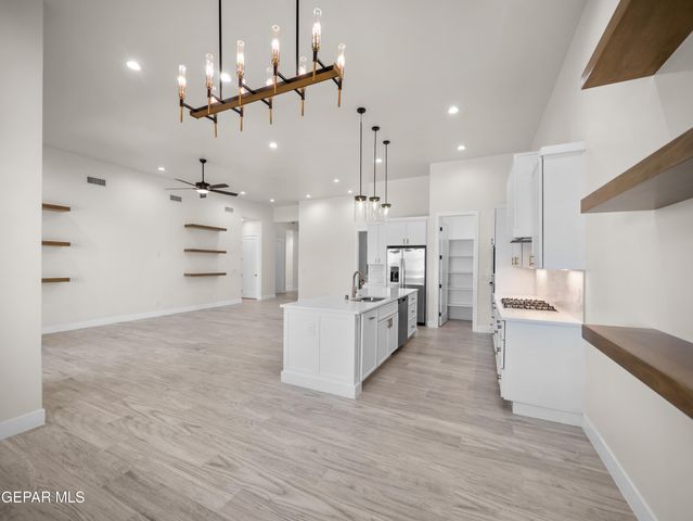 820 ACTON Street, Horizon City, TX 79928