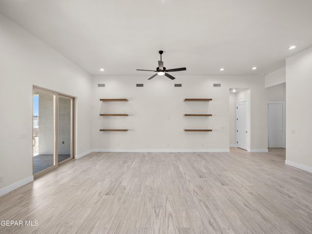 820 ACTON Street, Horizon City, TX 79928