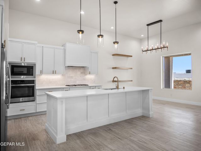 820 ACTON Street, Horizon City, TX 79928