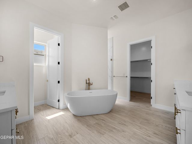 820 ACTON Street, Horizon City, TX 79928