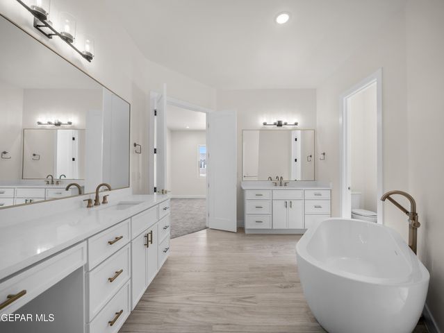 820 ACTON Street, Horizon City, TX 79928