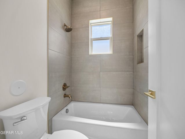 820 ACTON Street, Horizon City, TX 79928