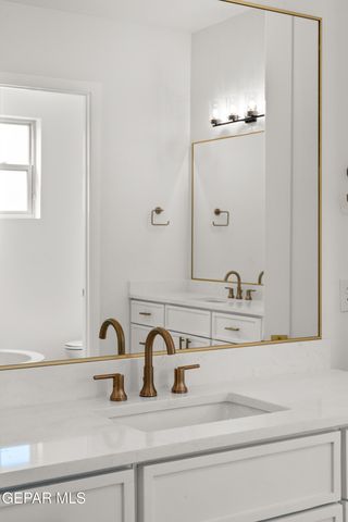 820 ACTON Street, Horizon City, TX 79928