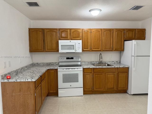 14316 SW 283rd St 14316, Homestead, FL 33033