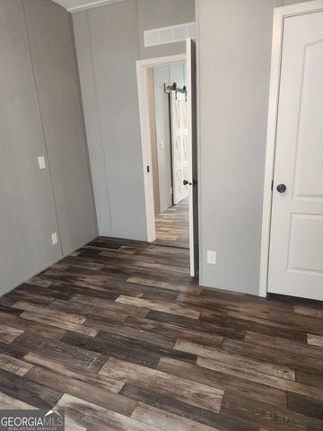 244 White Oak Creek Drive, White Oak, GA 31568