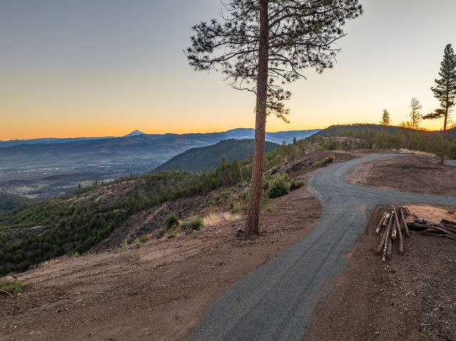 0 Griffin Creek Road, Medford, OR 97501