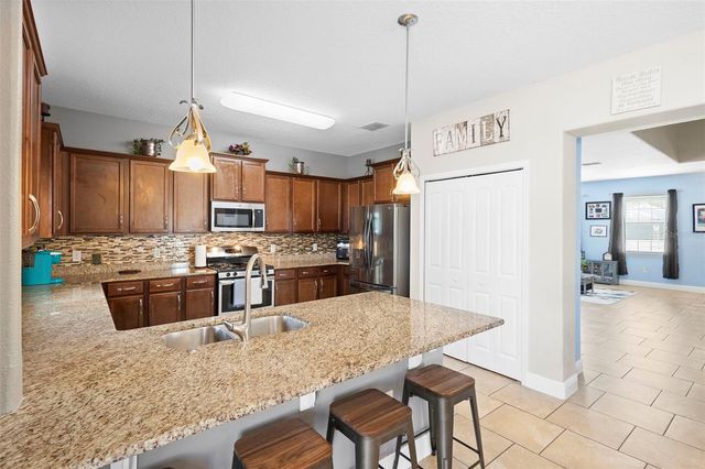 1452 DAYSTAR LANE, Deltona, FL 32725