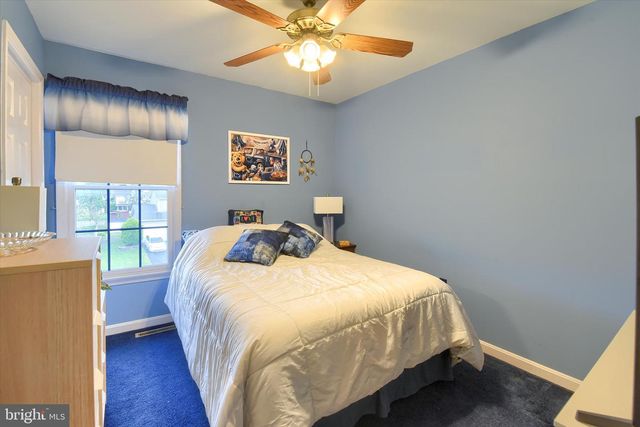 5530 FULCROFT AVE, Harrisburg, PA 17111