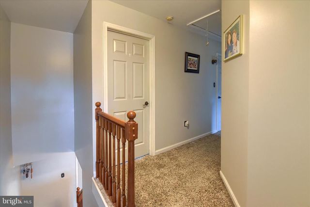 5530 FULCROFT AVE, Harrisburg, PA 17111