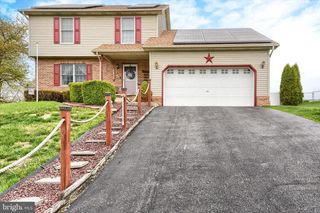 5530 FULCROFT AVE, Harrisburg, PA 17111